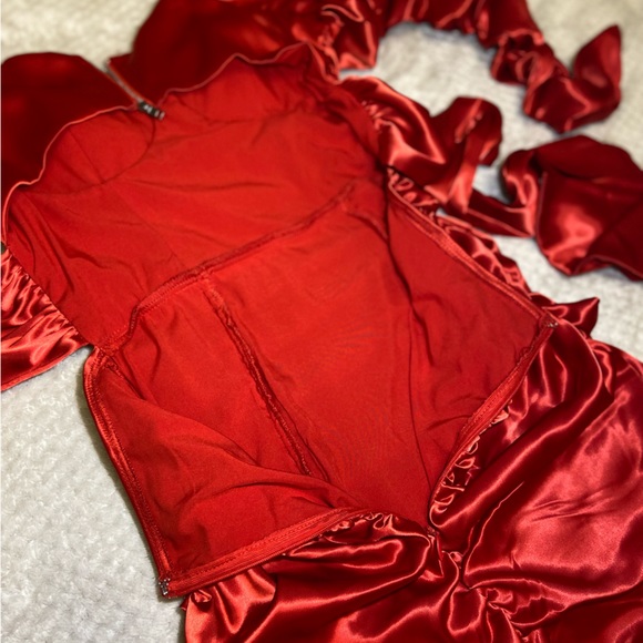 Satin Tie Back Long Sleeve Dress - Two Zippers with Clip & Hook - Picture 7 of 7